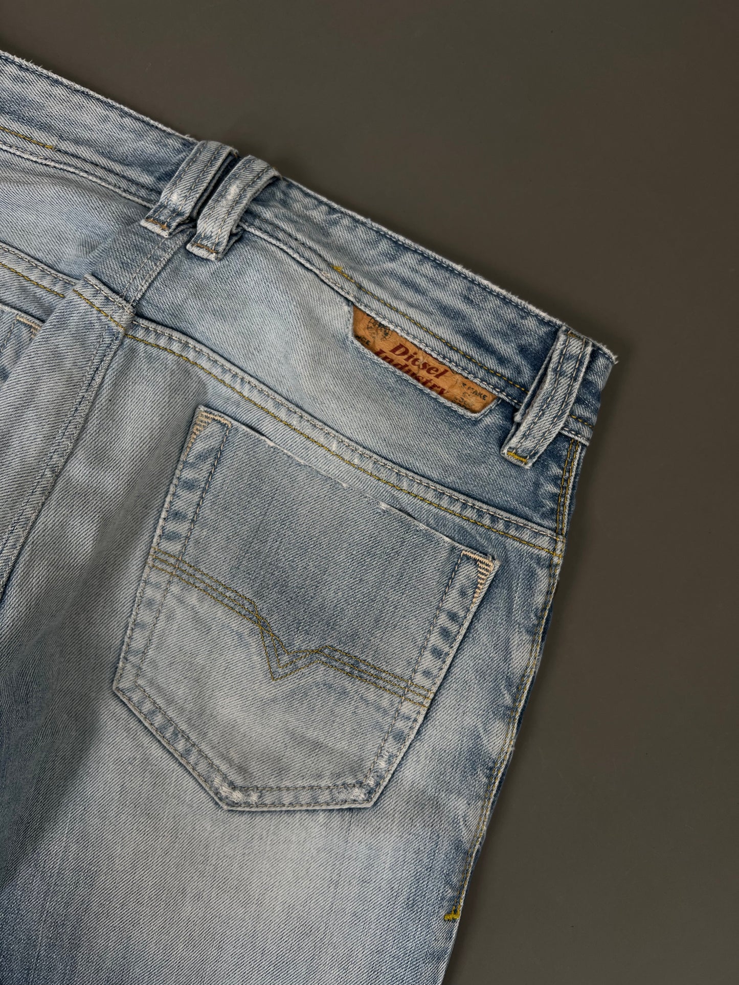 Vintage Diesel Jeans (S)