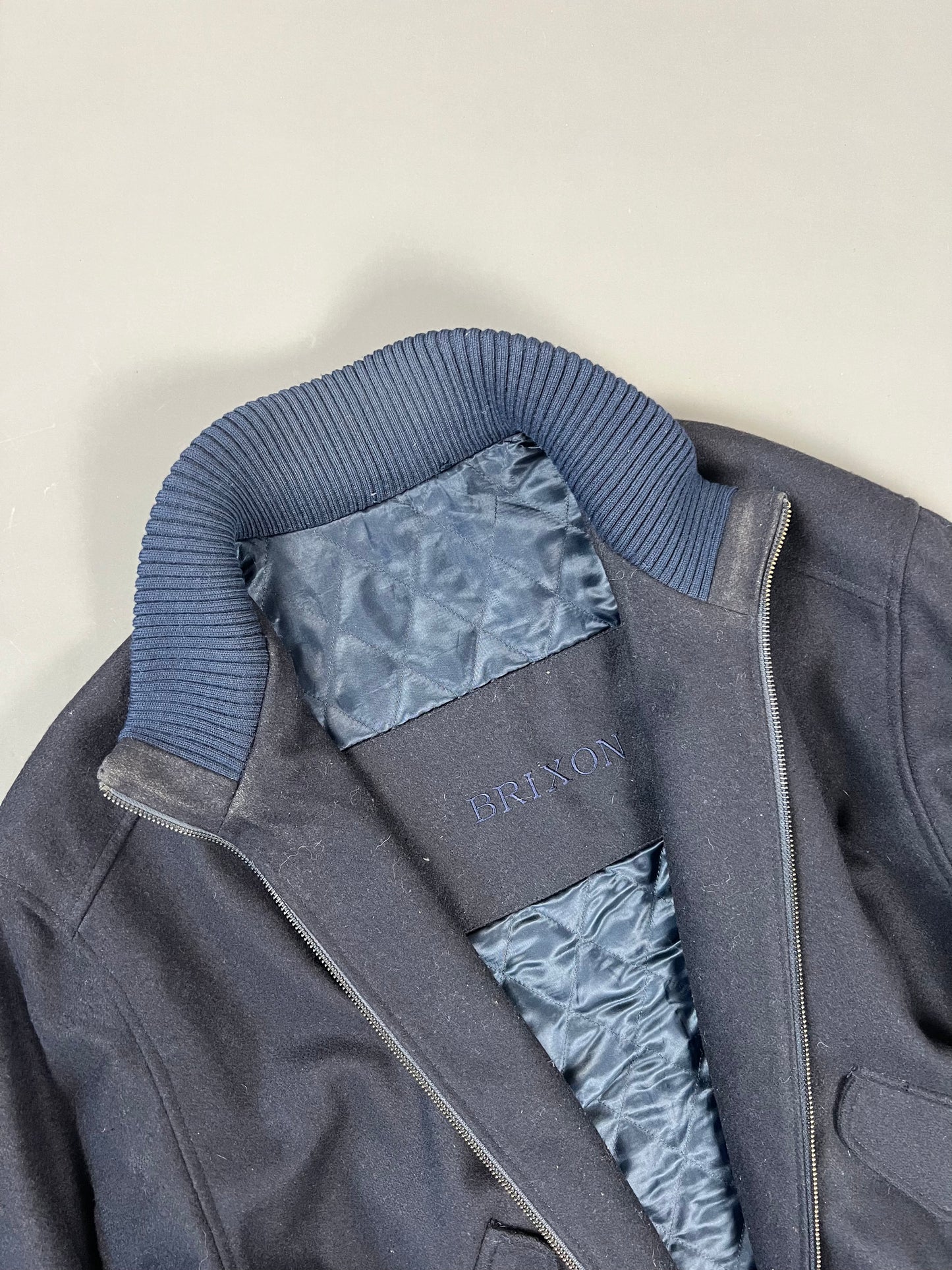 Elegante Bomberjacke aus Wolle (L)