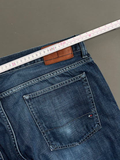 Vintage Tommy Jeans (XL)