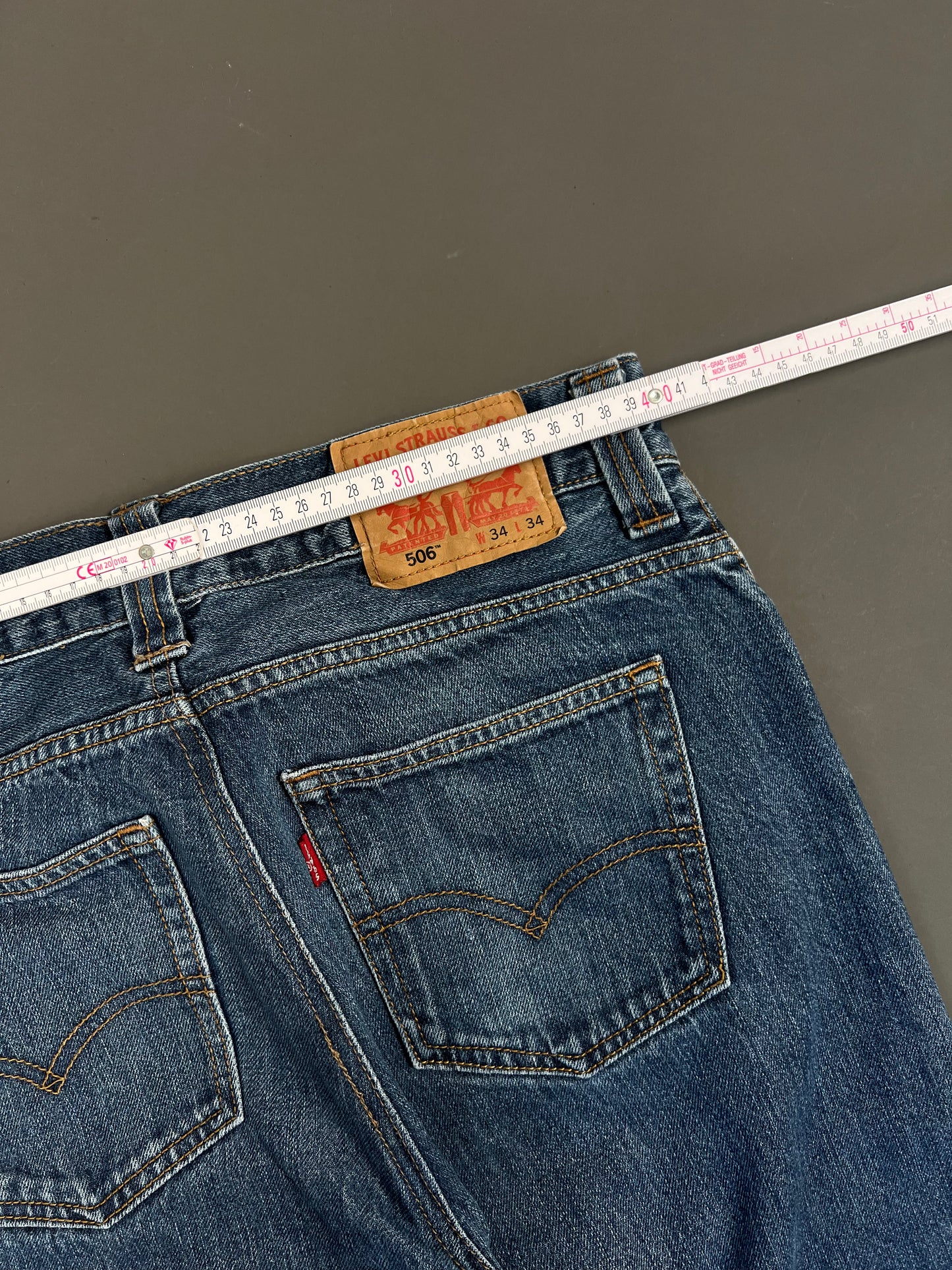 Vintage Levis Jeans (S-M)